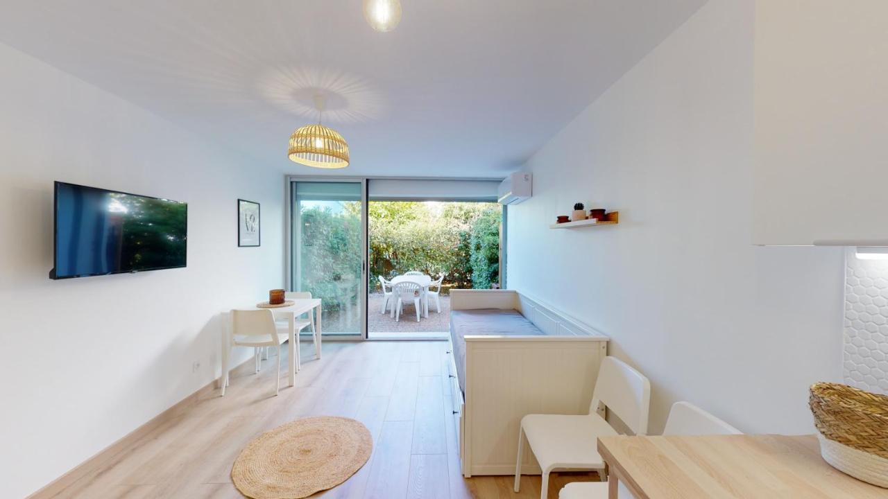 Magnifique Rez De Jardin 4 Couchages Appartamento Agde Esterno foto
